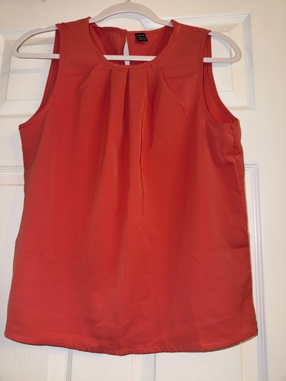 SHEIN Coral Pleated Sleeveless Blouse